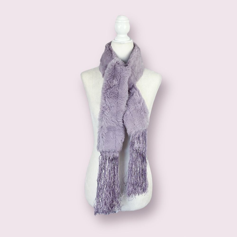 Neiman Marcus Marcelle Danan Dyed Rabbit Fur Lilac Designer Vintage Fringe Scarf